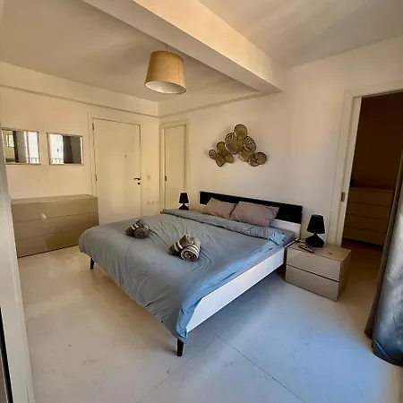 Panoramic & Jacuzzi Sliema Penthouse * Gzira