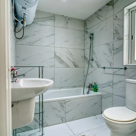 Panoramic & Jacuzzi Sliema Penthouse
