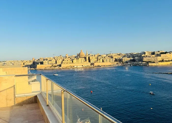 Apartment Valletta View With Mspa Jacuzzi On Terrace & Seaview Penthouse *