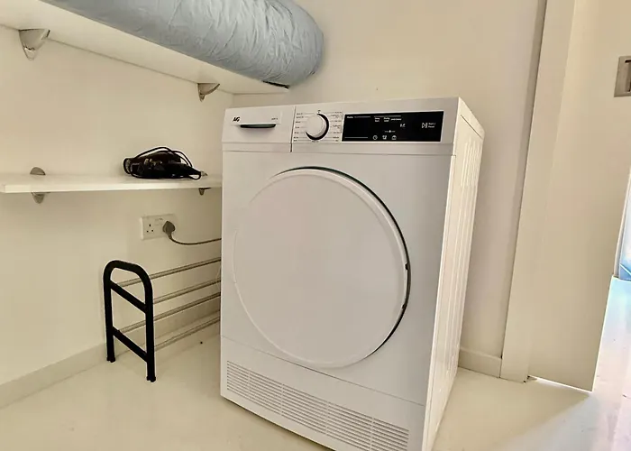 Valletta View With Mspa Jacuzzi On Terrace & Seaview Penthouse Gzira