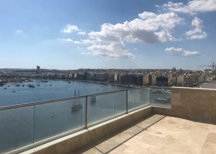 公寓 Valletta View With Mspa Jacuzzi On Terrace & Seaview Penthouse